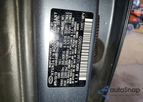 2019 Hyundai Kona Se z USA, uszkodzony, nr VIN KM8K1CAA1KU359055